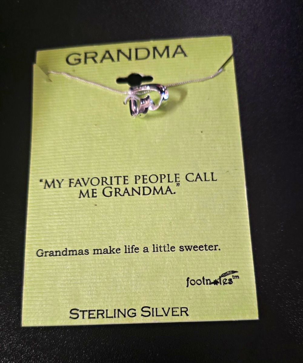 footnotes 925 Sterling Silver Grandma Pendant Necklace Snake Chain Spring Ring